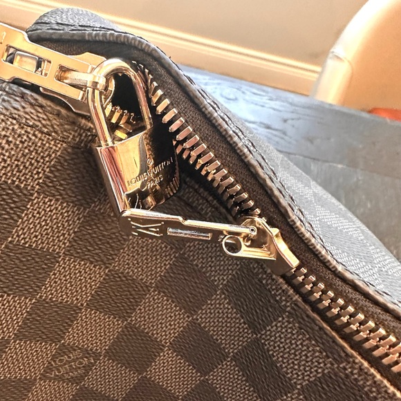 LOUIS VUITTON Damier Graphite Keepall Bandouliere 45 - Picture 6 of 16